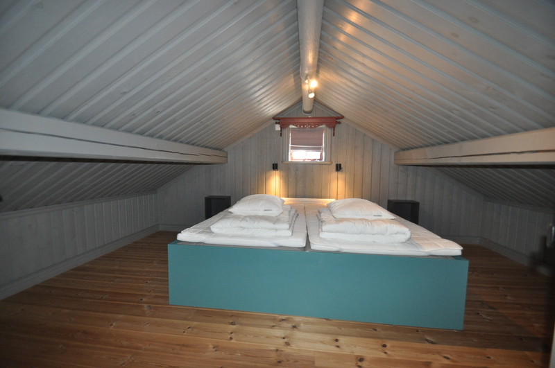Sovrum 3 på loftet med 1 dubbelsäng