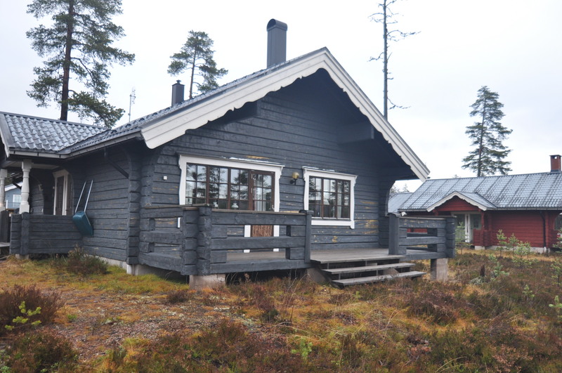 Alltanen på baksidan av huset