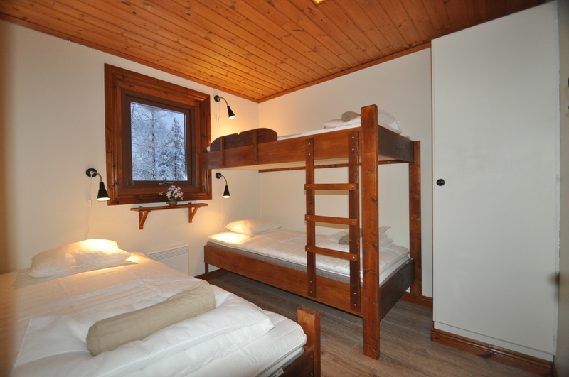 Sovrum 3 med en våningssäng och en enkelsäng