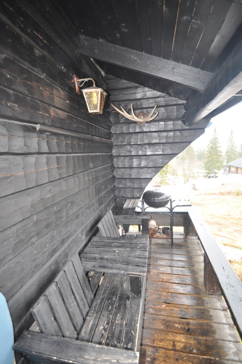 Trevlig sittplats i vårsolen 