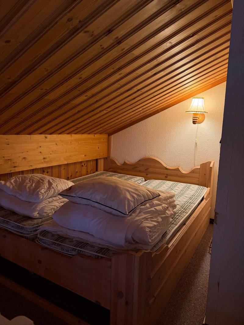 Dubbelsäng på loft